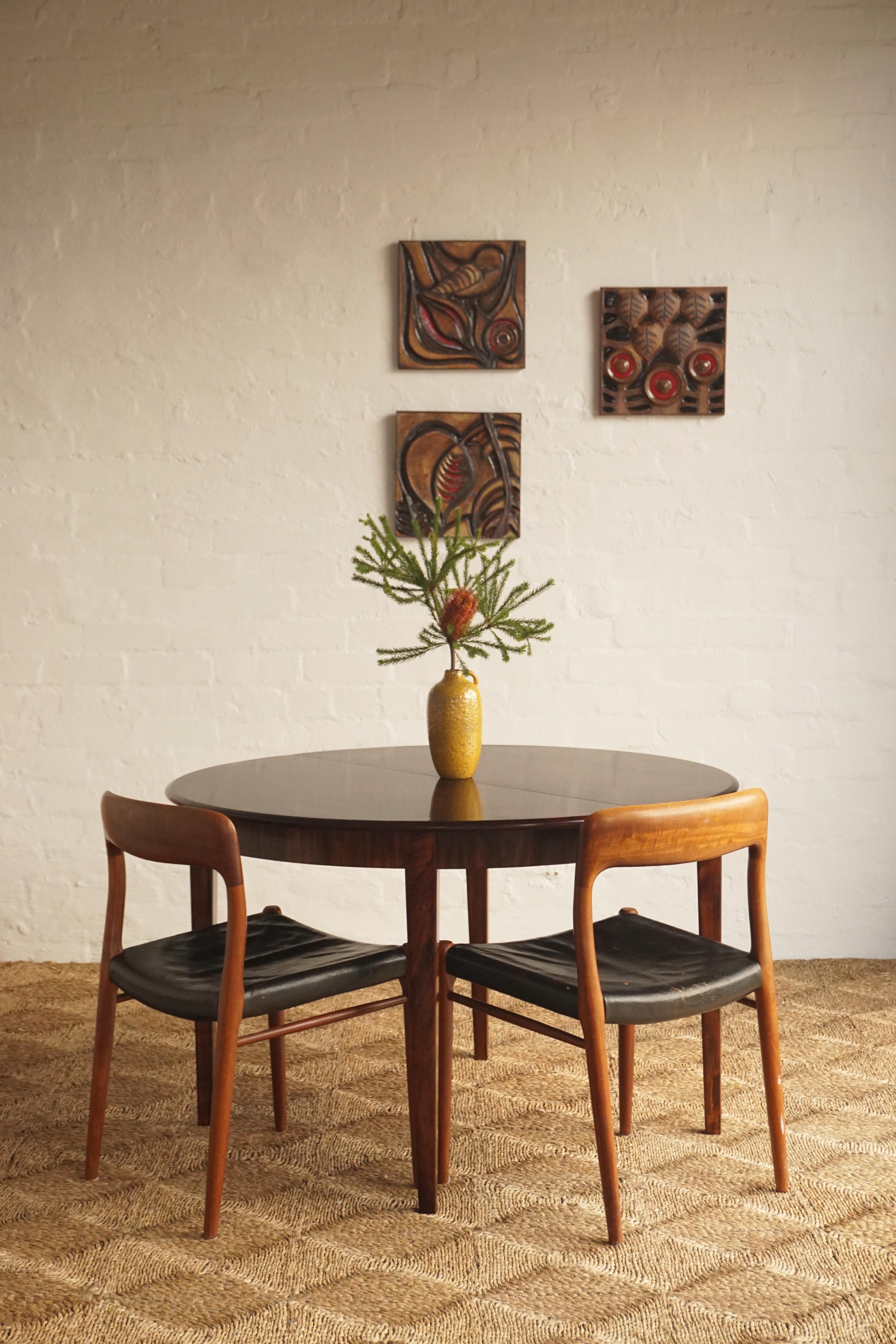 Extendable Rosewood Dining Table