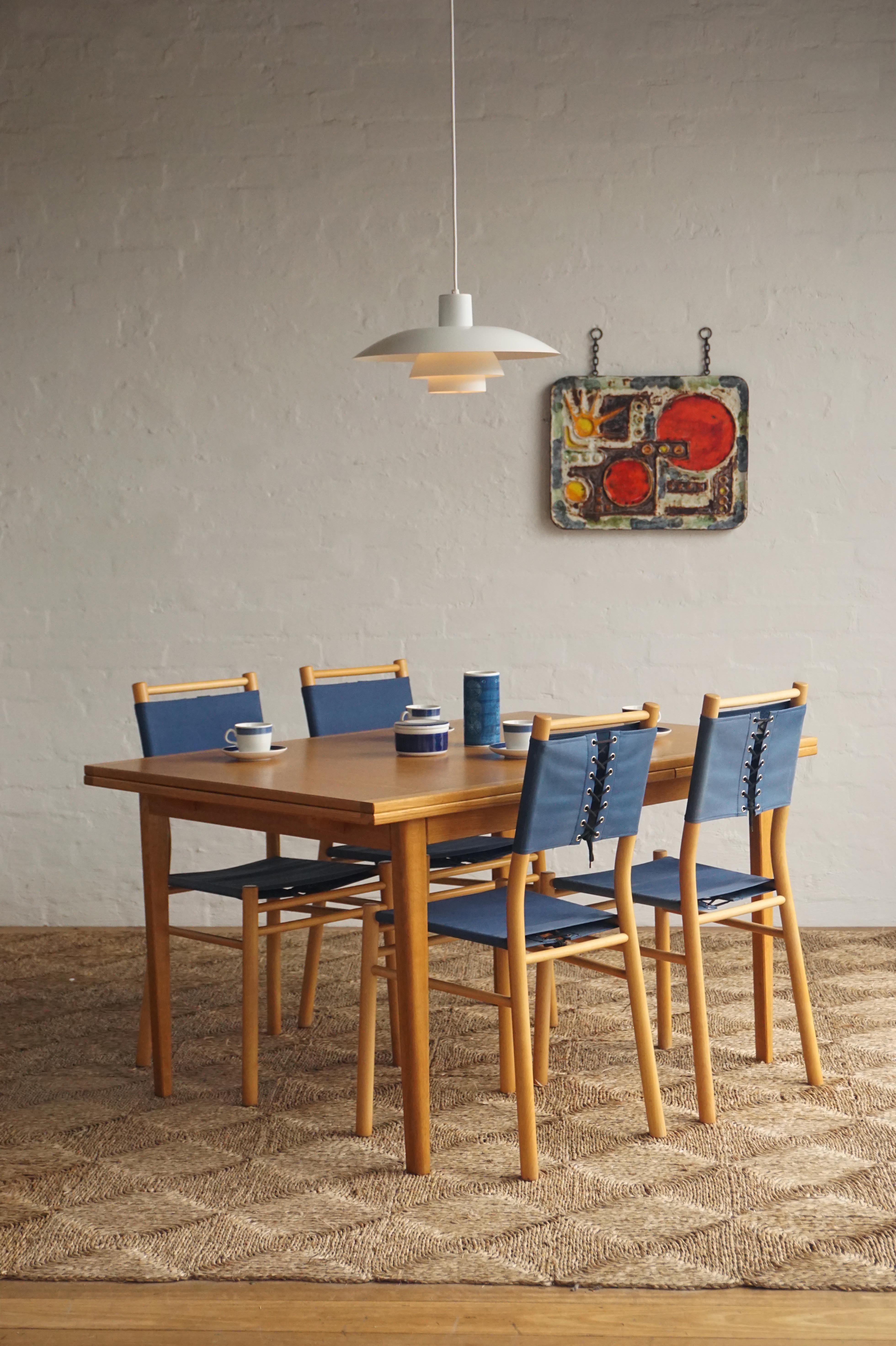 Extendable Oak Dining Table