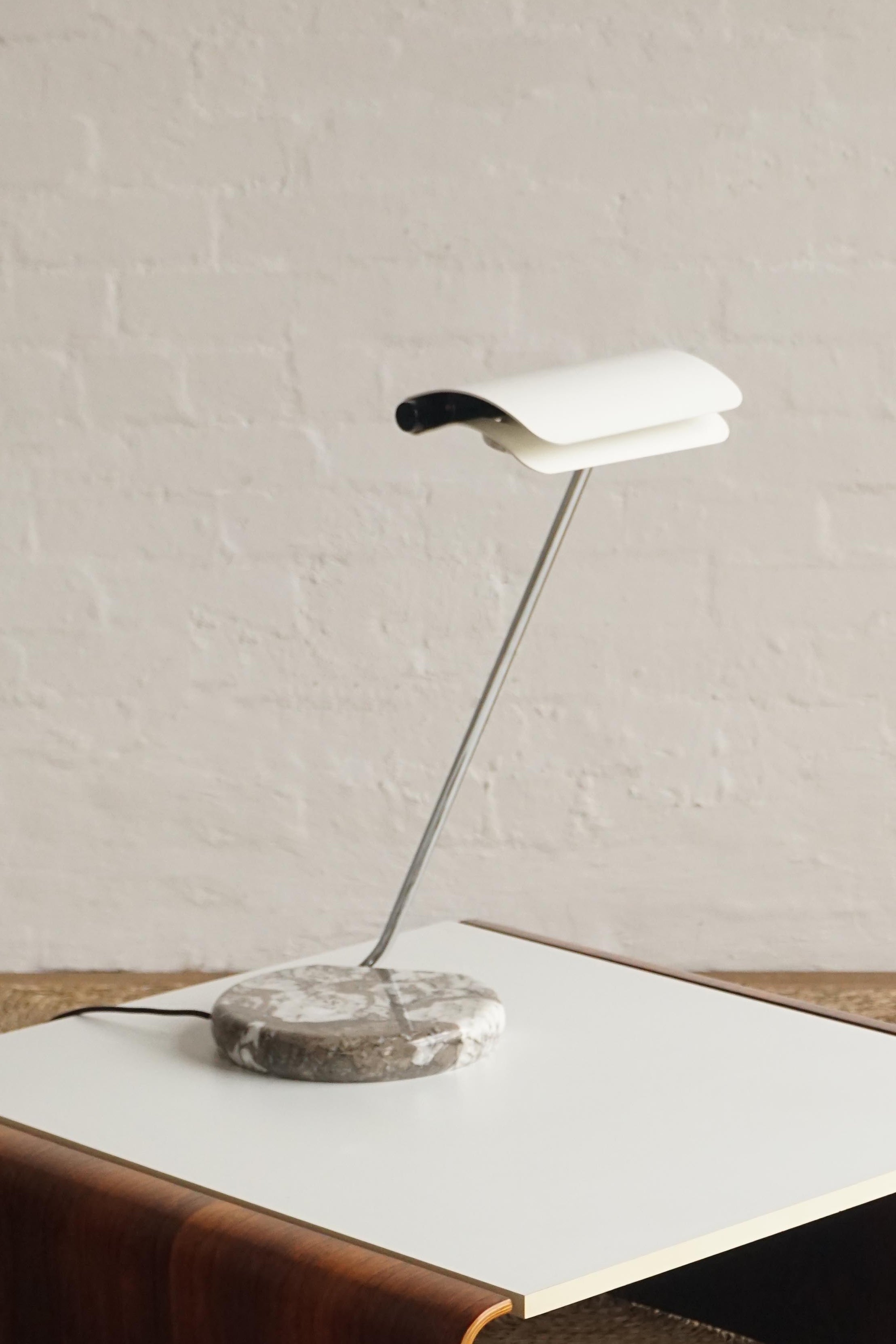 Bruno Gecchelin 'Tegola' Lamp