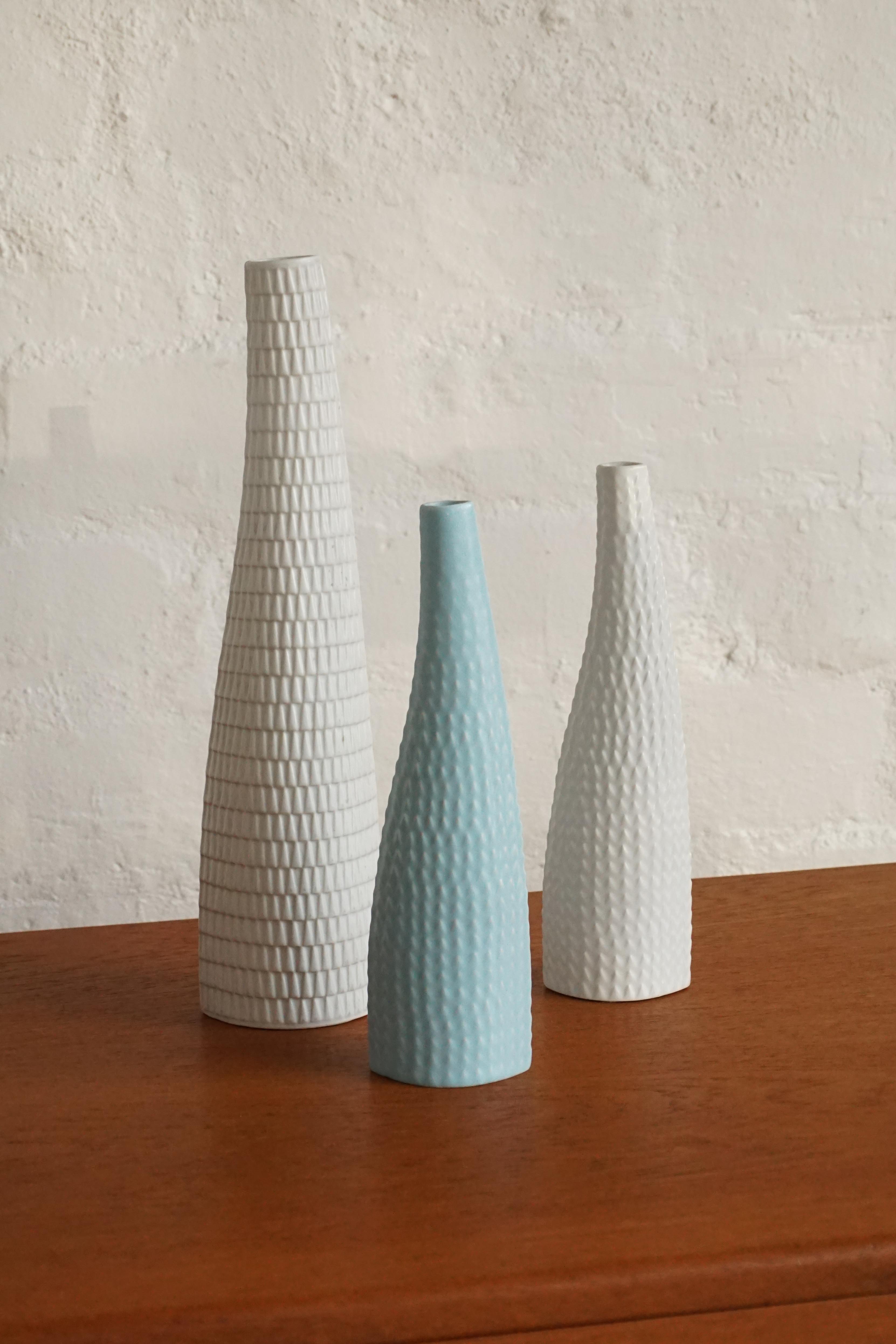 Stig Lindbergh 'Reptil' Vases