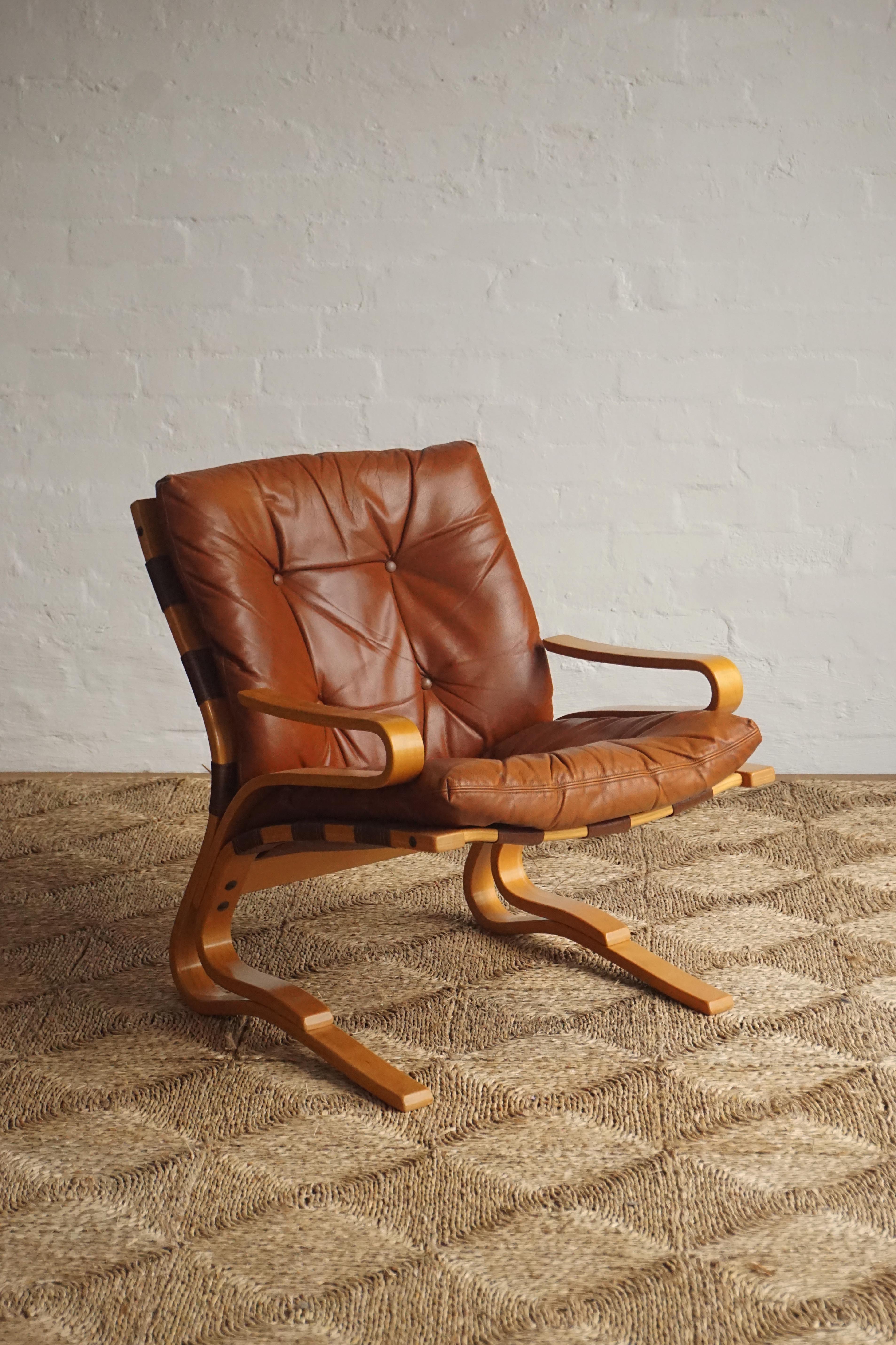 Skyline Lounge Chair