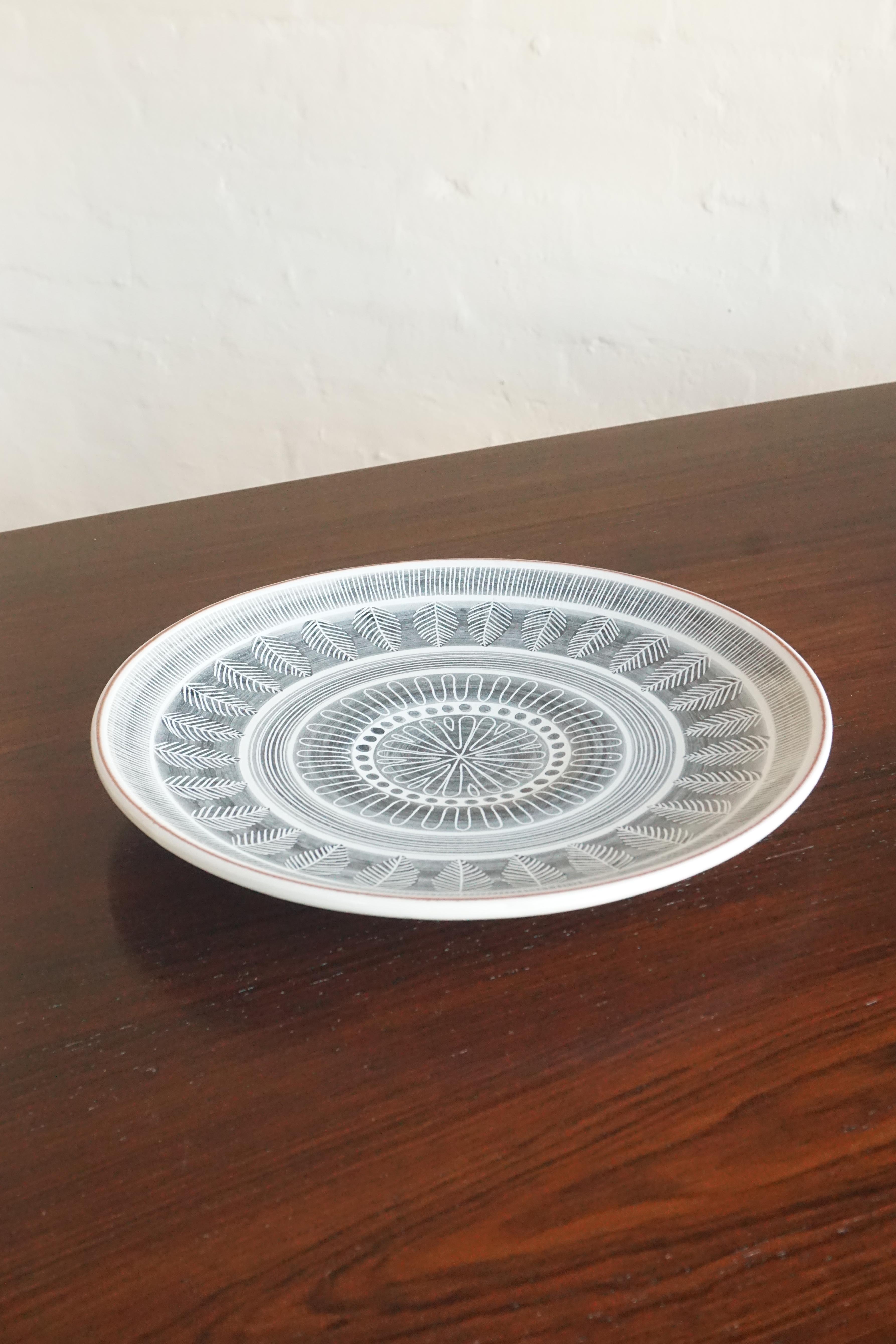 Upsala Ekeby 'Grafika' Plate