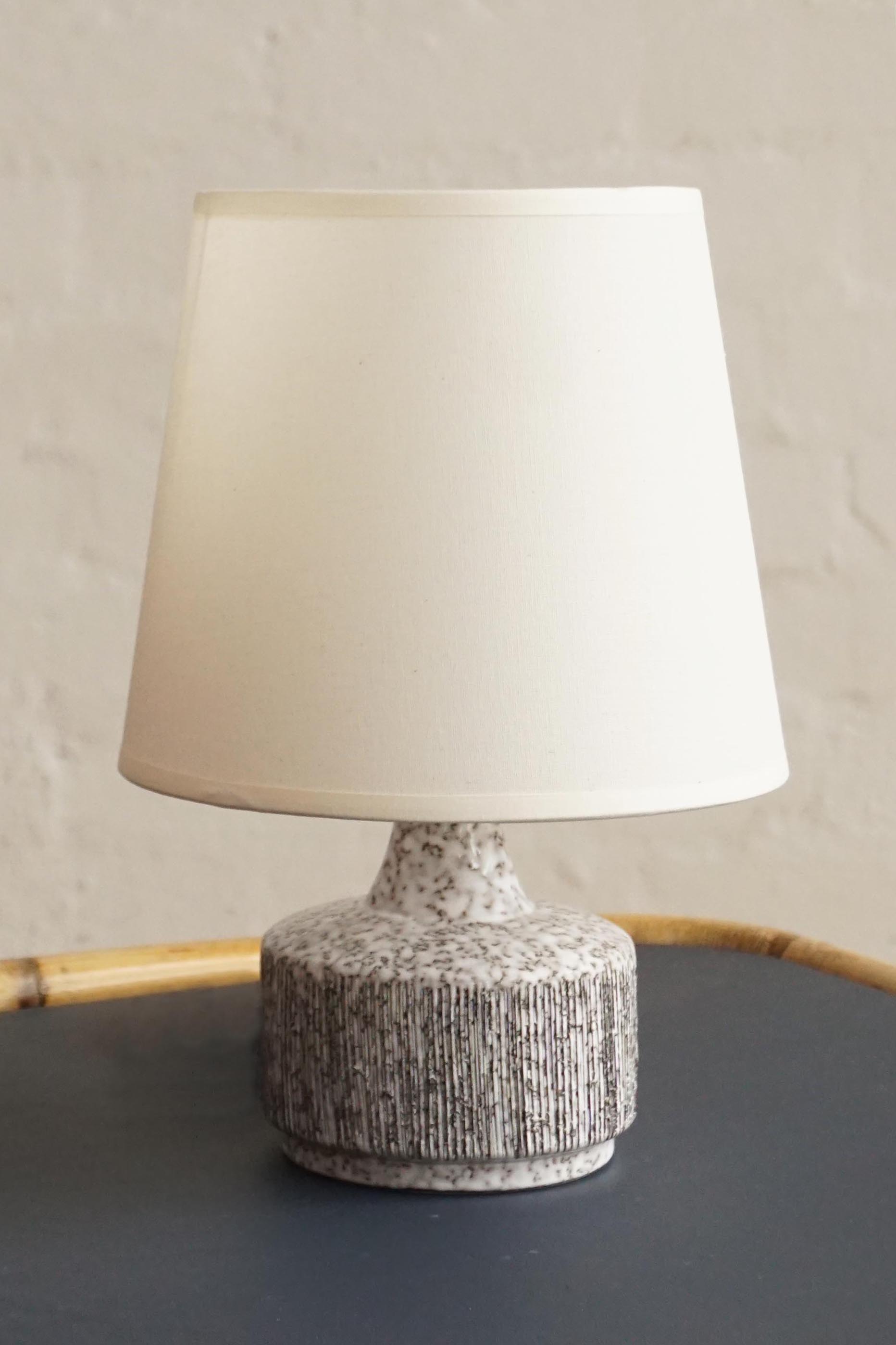 Petite Ceramic Lamp