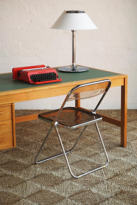 Bernt Petersen Desk