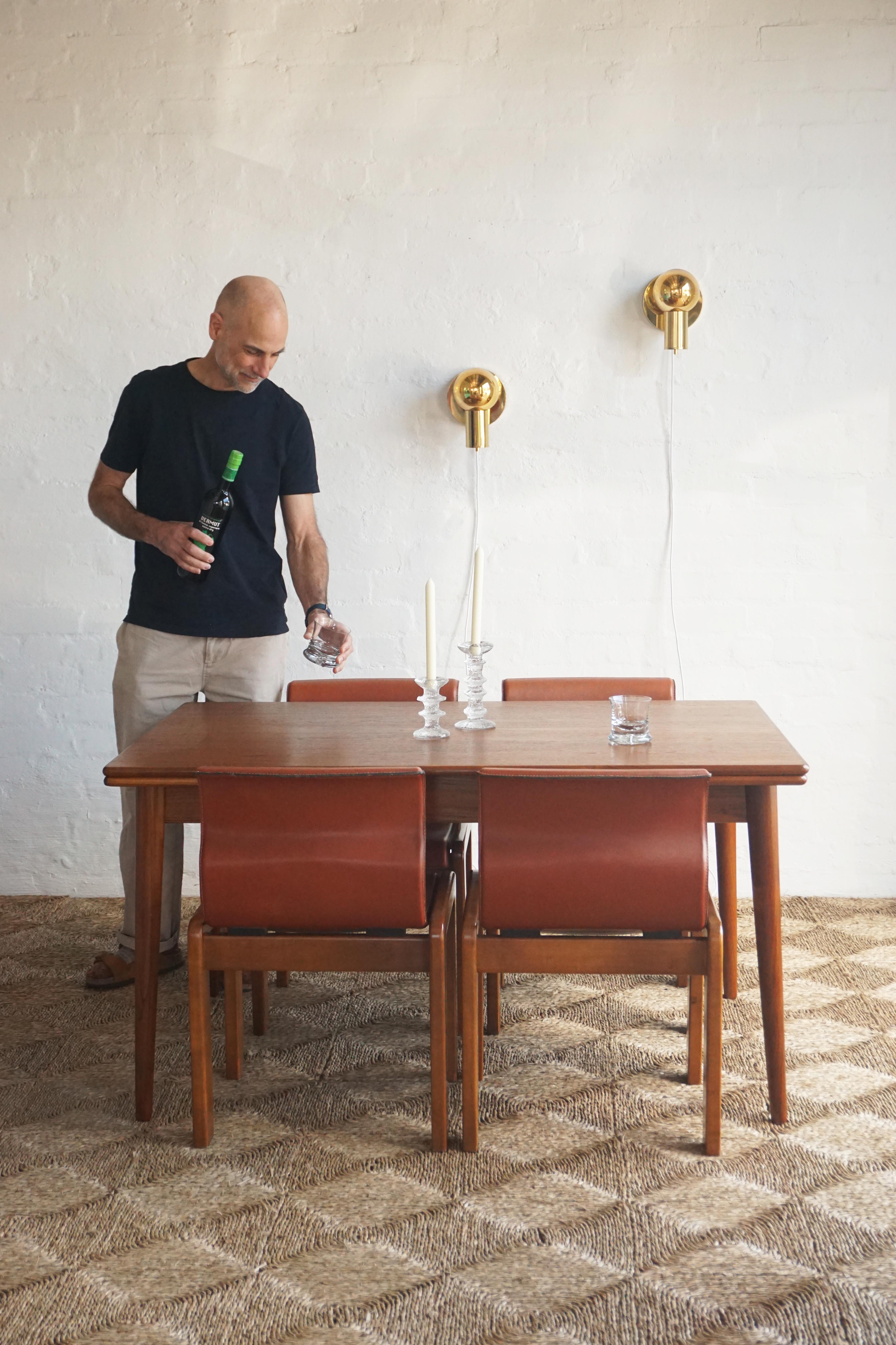 Extendable Teak Dining Table
