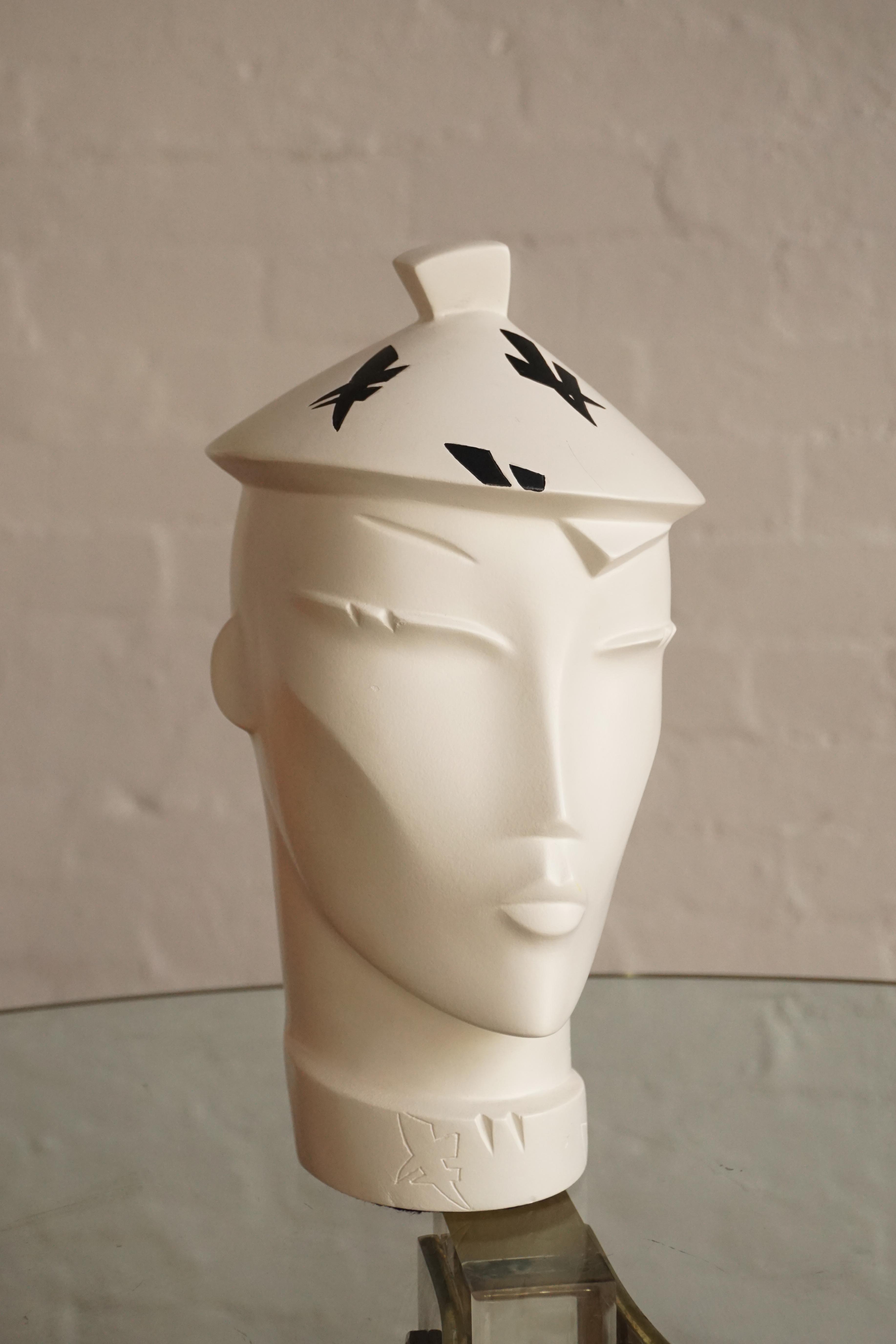 Lindsay B 'Peking' Sculpture
