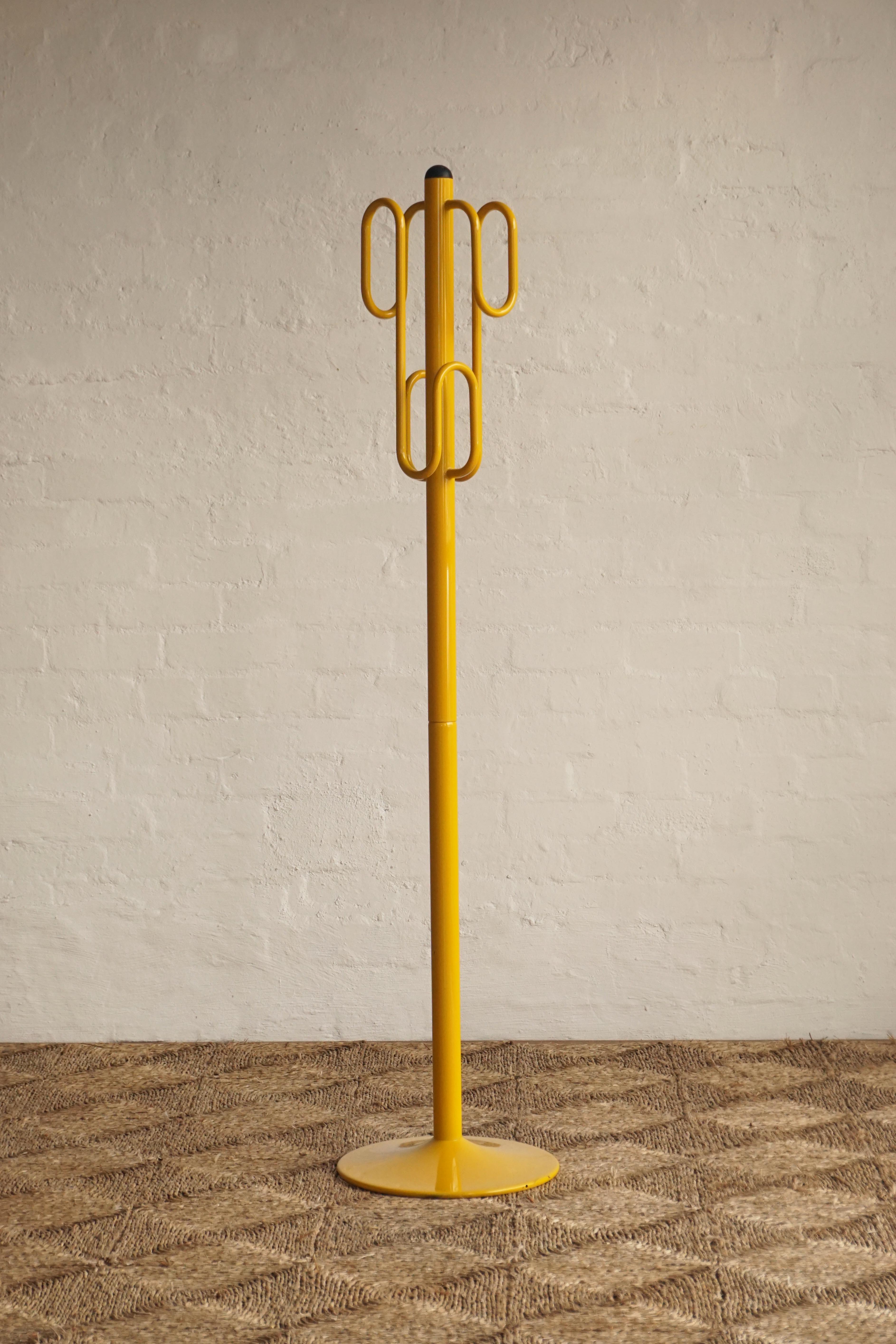 1980s Italian Coat Stand