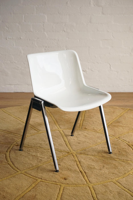 Tecno Modus Chair - Black