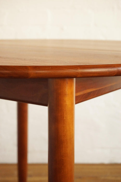 Extendable Cherry Dining Table